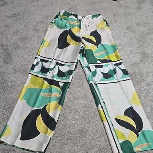 Floral Patterned Wide-Leg Pants